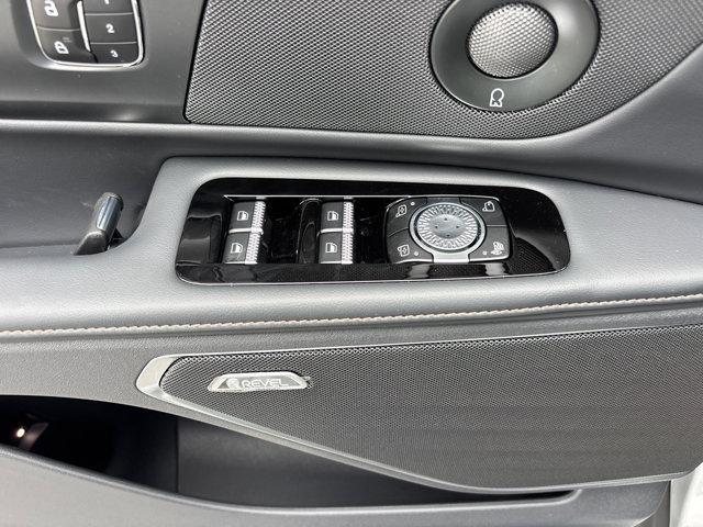new 2025 Lincoln Nautilus car, priced at $67,944