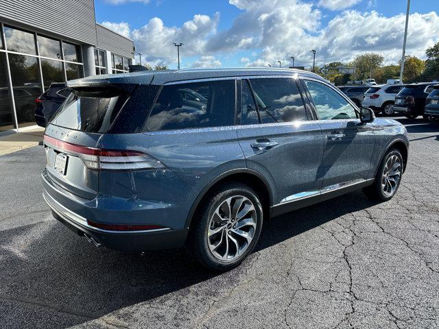 new 2025 Lincoln Aviator car, priced at $73,025