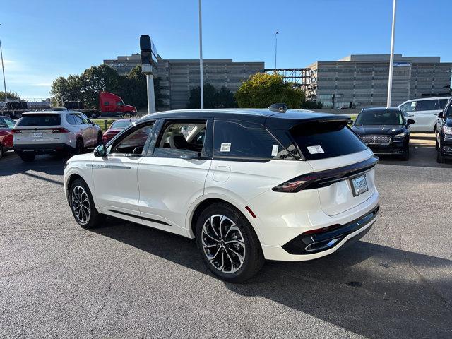 new 2026 Lincoln Nautilus car, priced at $66,340