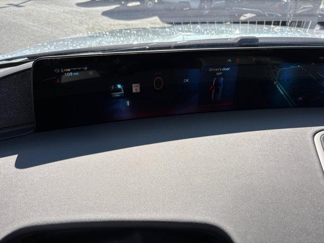 new 2025 Lincoln Navigator car, priced at $110,185