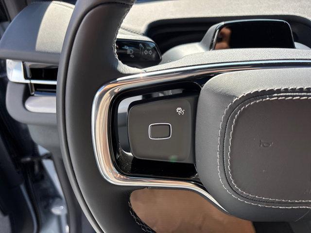 new 2025 Lincoln Navigator car, priced at $110,185