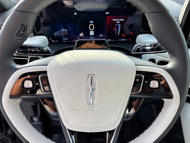 new 2025 Lincoln Aviator car, priced at $88,770