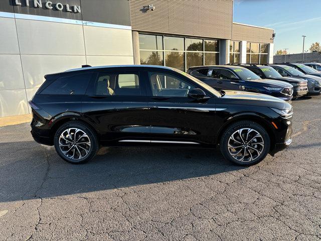 new 2024 Lincoln Nautilus car, priced at $61,536