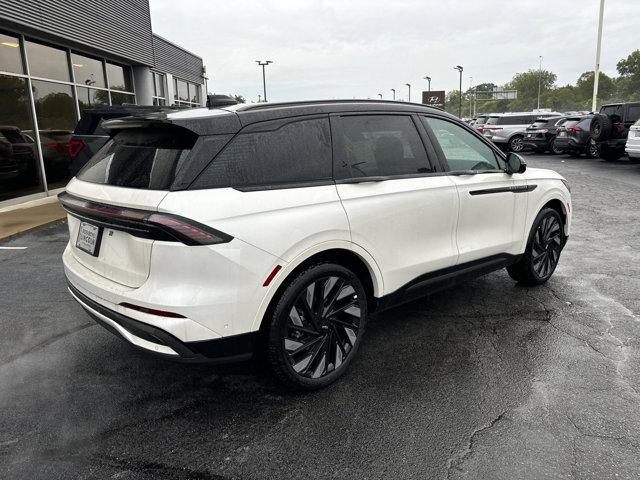 new 2024 Lincoln Nautilus car, priced at $65,136