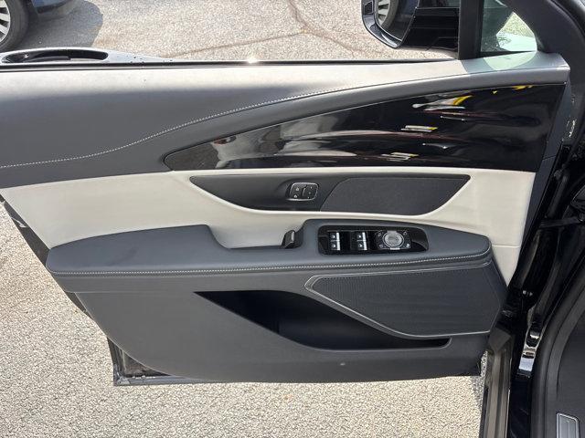 new 2025 Lincoln Nautilus car, priced at $53,554