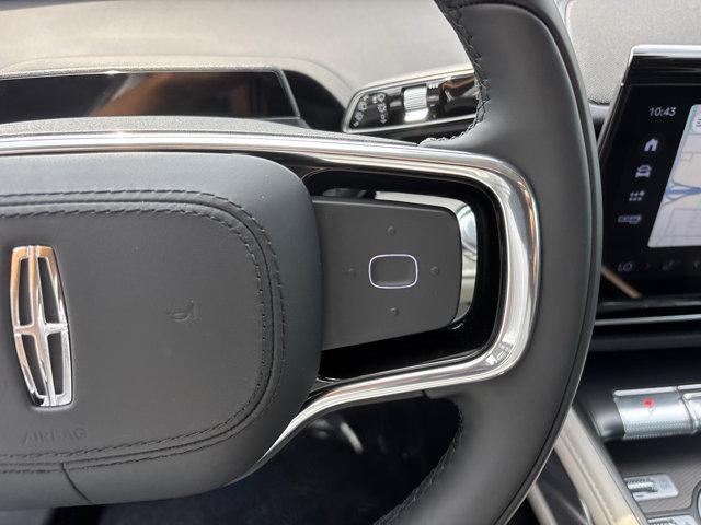 new 2025 Lincoln Nautilus car, priced at $53,554