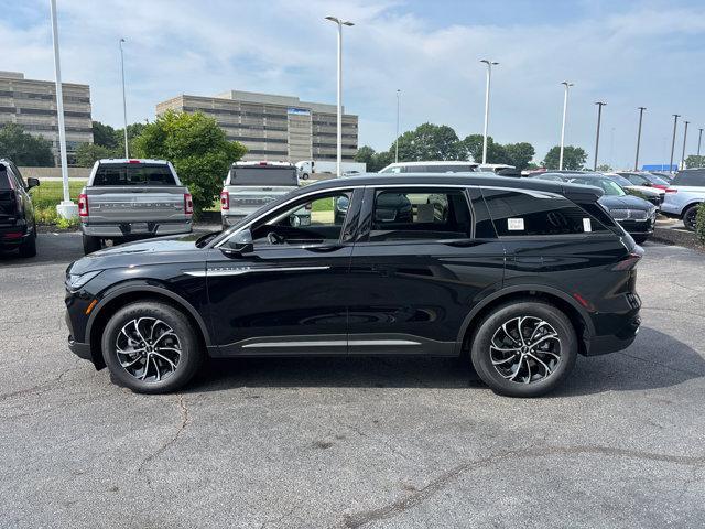 new 2025 Lincoln Nautilus car, priced at $53,554