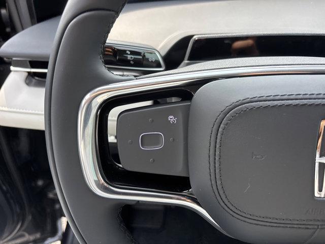 new 2025 Lincoln Nautilus car, priced at $53,554