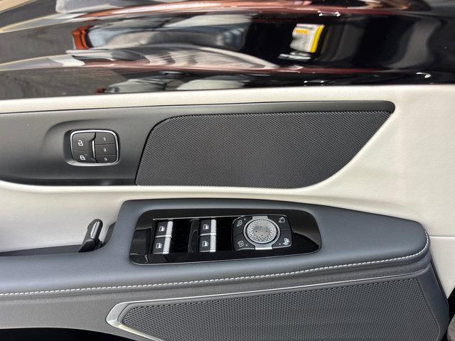 new 2025 Lincoln Nautilus car, priced at $53,554