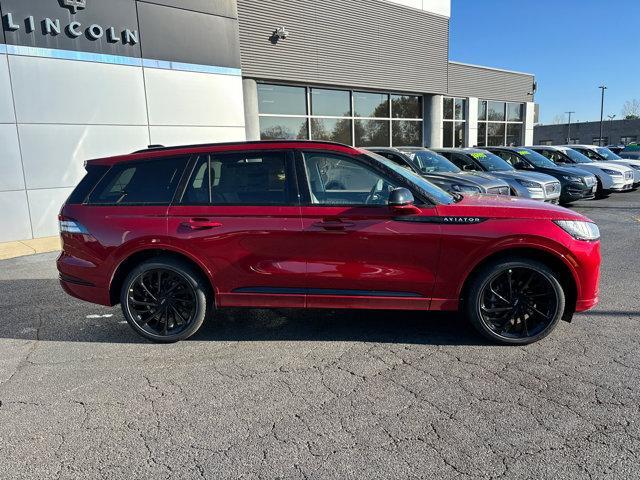 new 2025 Lincoln Aviator car, priced at $76,525