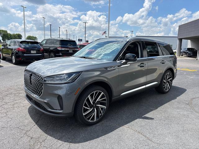new 2025 Lincoln Aviator car, priced at $70,894