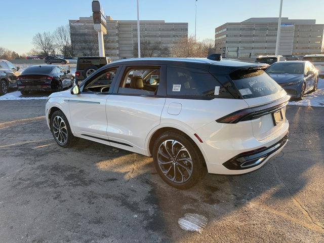 new 2025 Lincoln Nautilus car, priced at $63,455