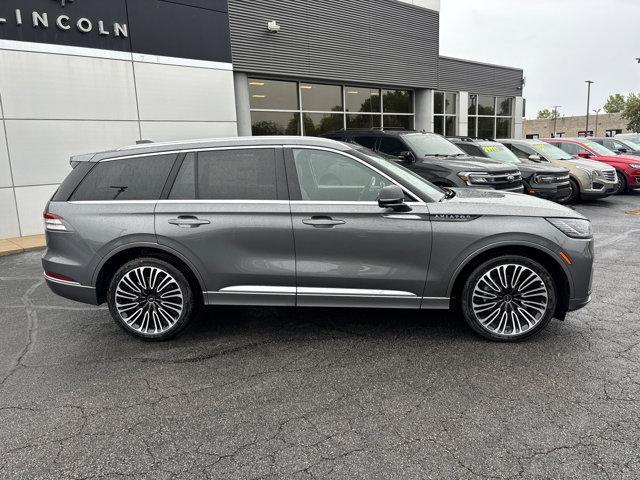 new 2025 Lincoln Aviator car, priced at $90,025