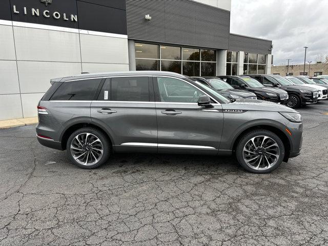 new 2025 Lincoln Aviator car, priced at $74,625