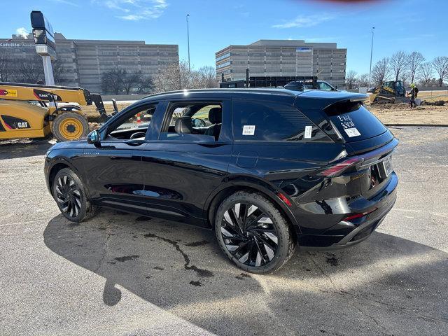 new 2025 Lincoln Nautilus car, priced at $67,705