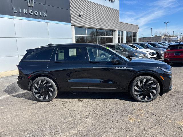 new 2025 Lincoln Nautilus car, priced at $67,705