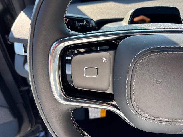new 2025 Lincoln Navigator car, priced at $113,545