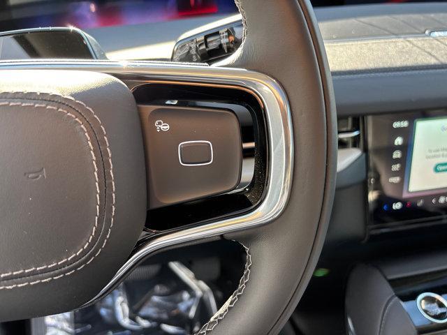 new 2025 Lincoln Navigator car, priced at $106,575