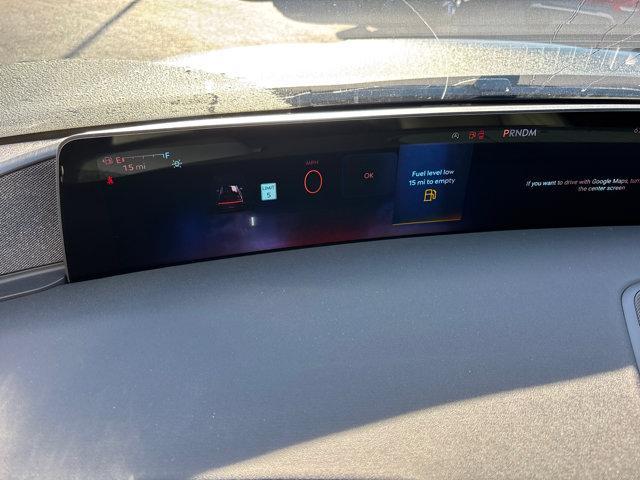 new 2025 Lincoln Navigator car, priced at $106,575