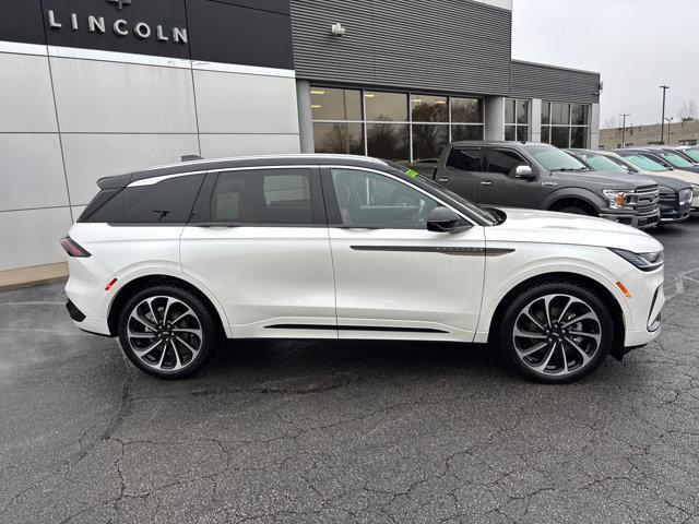 new 2025 Lincoln Nautilus car, priced at $79,790