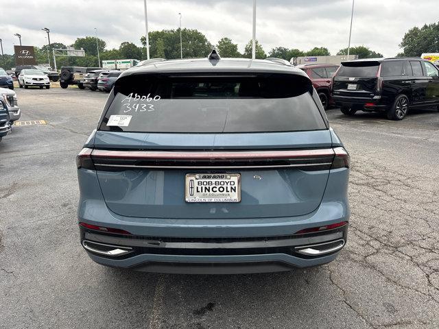 new 2025 Lincoln Nautilus car, priced at $62,904
