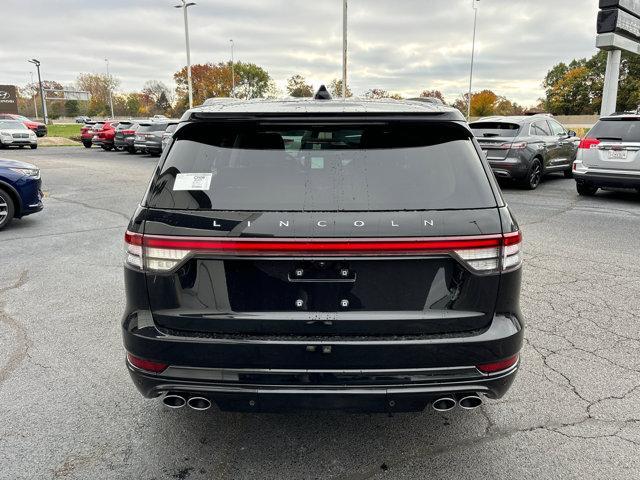 new 2025 Lincoln Aviator car, priced at $75,675