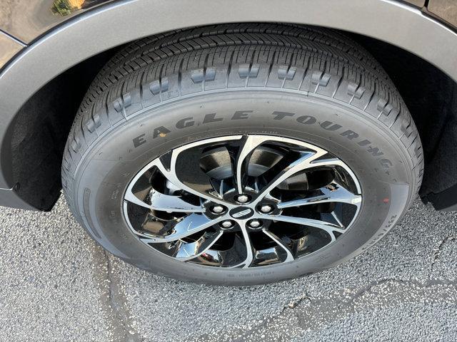 new 2024 Lincoln Nautilus car, priced at $55,785