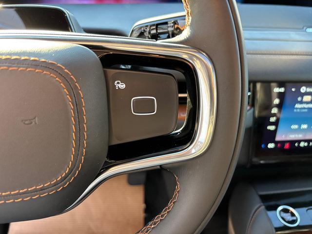 new 2025 Lincoln Navigator car, priced at $122,835