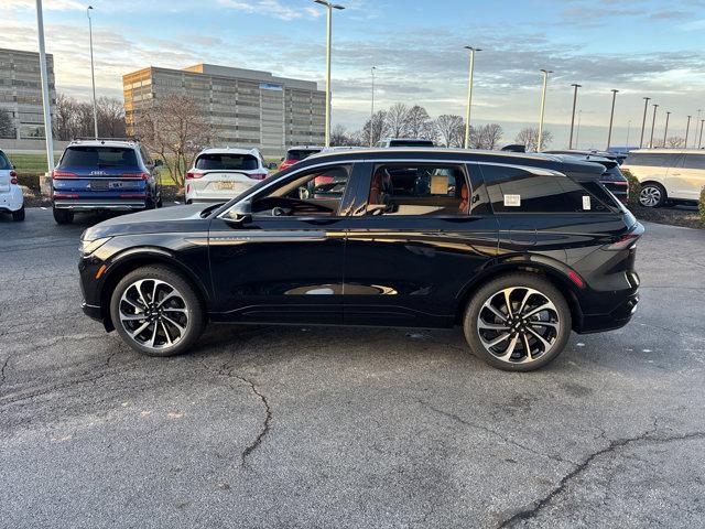 new 2025 Lincoln Nautilus car, priced at $77,040