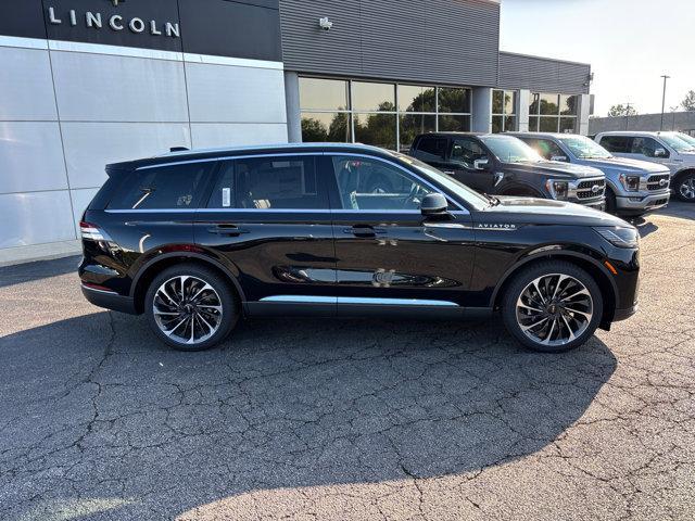 new 2025 Lincoln Aviator car, priced at $71,201