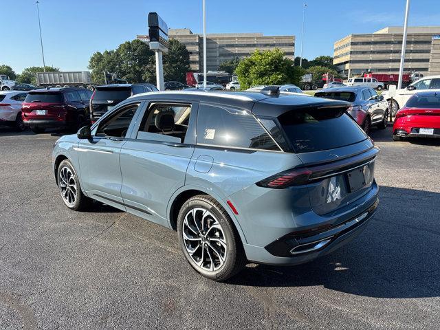 new 2025 Lincoln Nautilus car, priced at $63,288