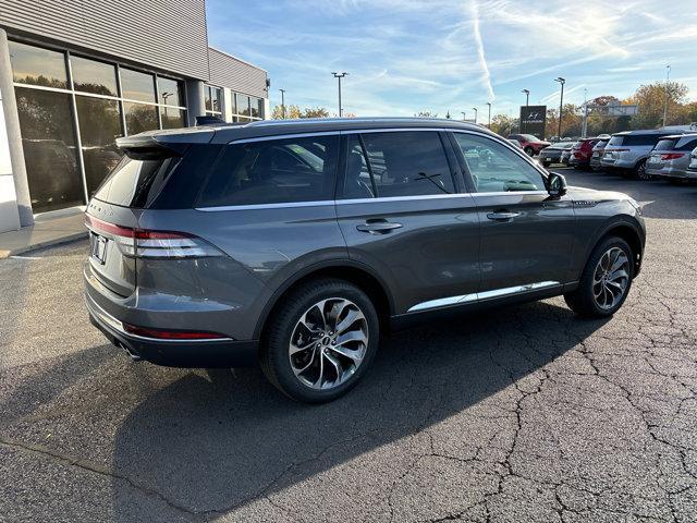 new 2025 Lincoln Aviator car, priced at $73,255