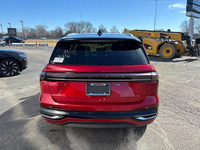 new 2025 Lincoln Nautilus car, priced at $66,205