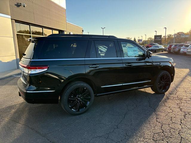 new 2024 Lincoln Navigator car, priced at $123,760