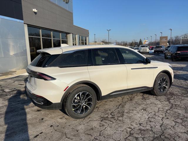 new 2025 Lincoln Nautilus car, priced at $59,270