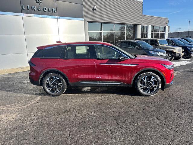 new 2025 Lincoln Nautilus car, priced at $60,270