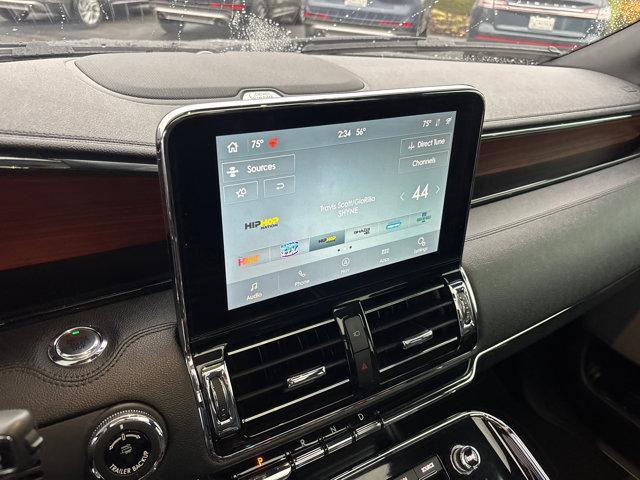 used 2020 Lincoln Navigator car, priced at $44,985