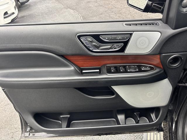 used 2020 Lincoln Navigator car, priced at $44,985