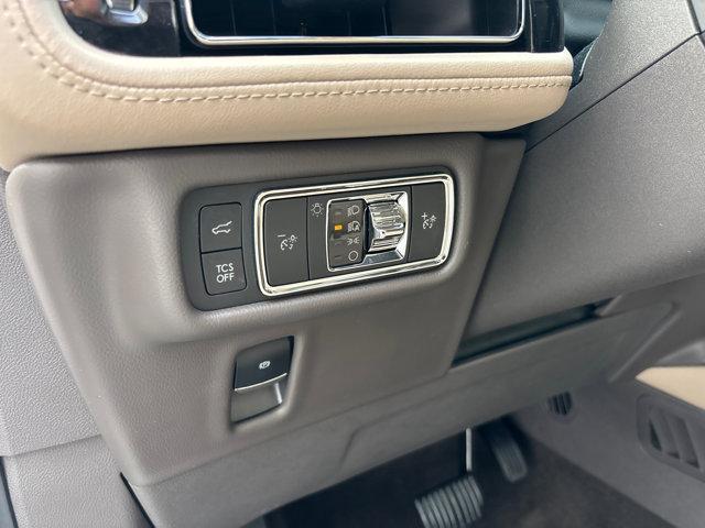 used 2022 Lincoln Nautilus car, priced at $34,985