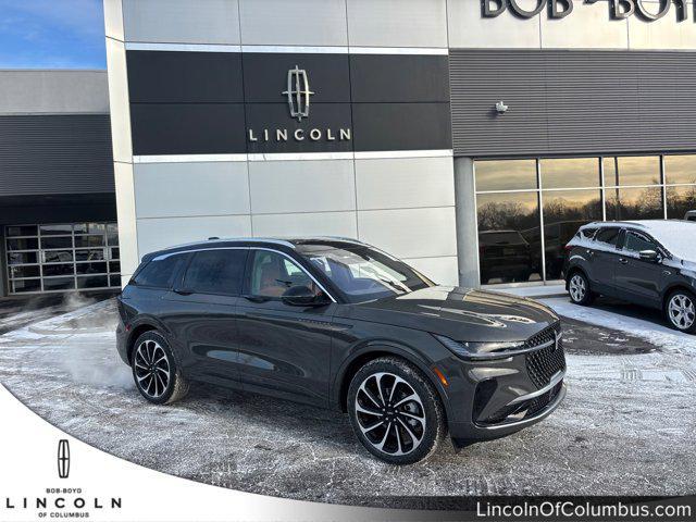 new 2025 Lincoln Nautilus car, priced at $79,040