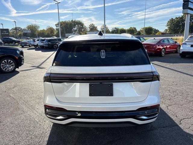 new 2025 Lincoln Nautilus car, priced at $63,284