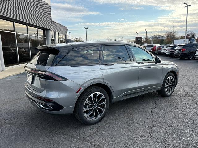 new 2025 Lincoln Nautilus car, priced at $65,750