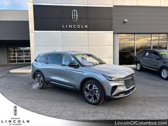 new 2025 Lincoln Nautilus car, priced at $62,270