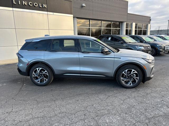 new 2025 Lincoln Nautilus car, priced at $62,270