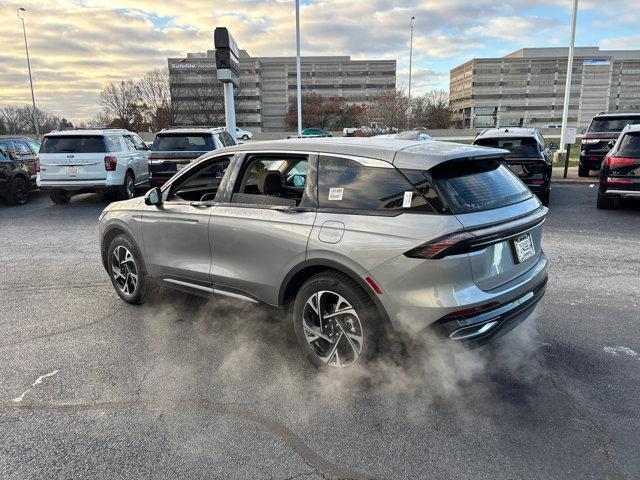 new 2025 Lincoln Nautilus car, priced at $62,270