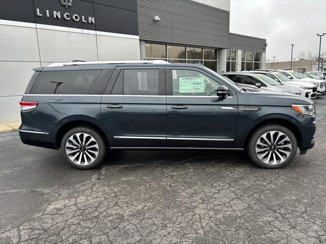 new 2024 Lincoln Navigator car, priced at $106,075