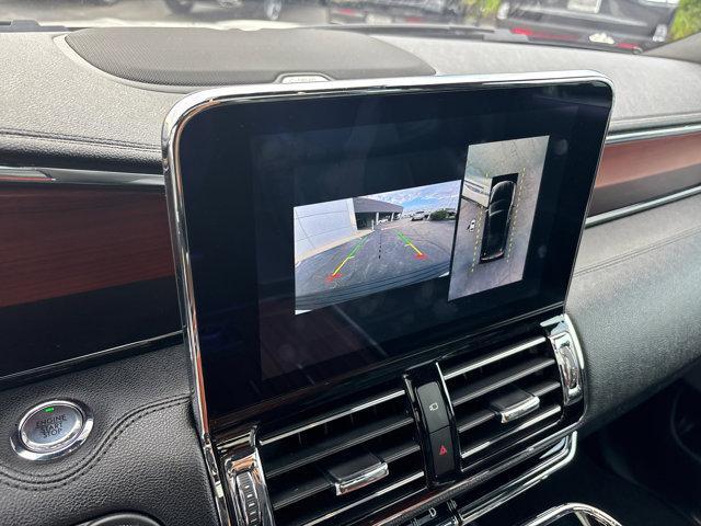 used 2020 Lincoln Navigator car, priced at $49,985