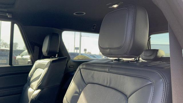new 2024 Lincoln Navigator L car, priced at $104,776