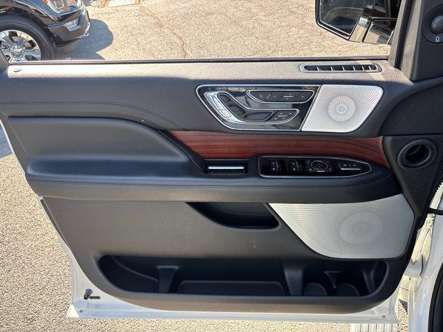 used 2021 Lincoln Navigator car, priced at $45,985