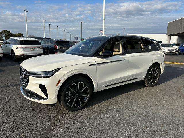 new 2025 Lincoln Nautilus car, priced at $66,500